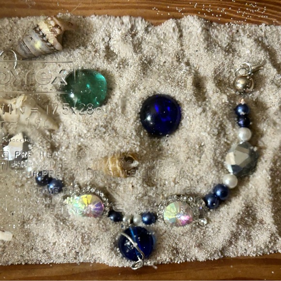 Deep Ocean statement necklace bracelet & earring set - Picture 2 of 4